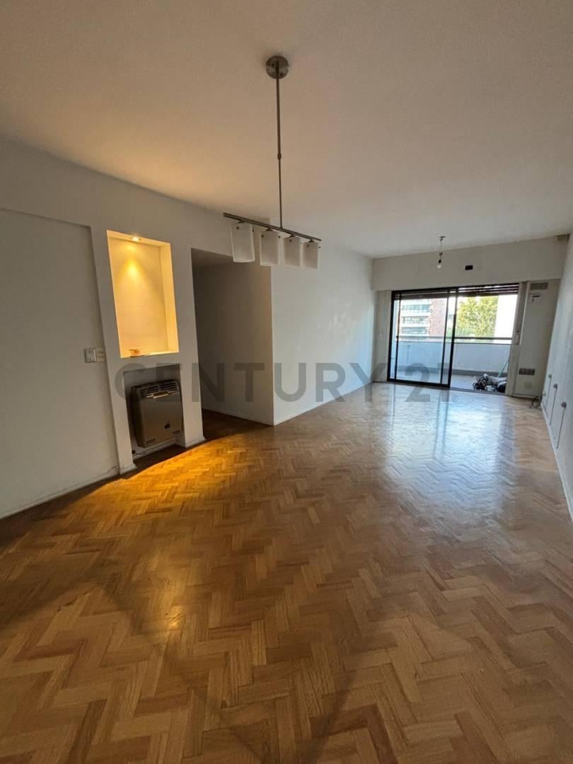 Foto de VENTA SEMIPISO 3 AMB CON 2 ESPACIOS GUARDACOCHES EN NUÑEZ, imagen 4