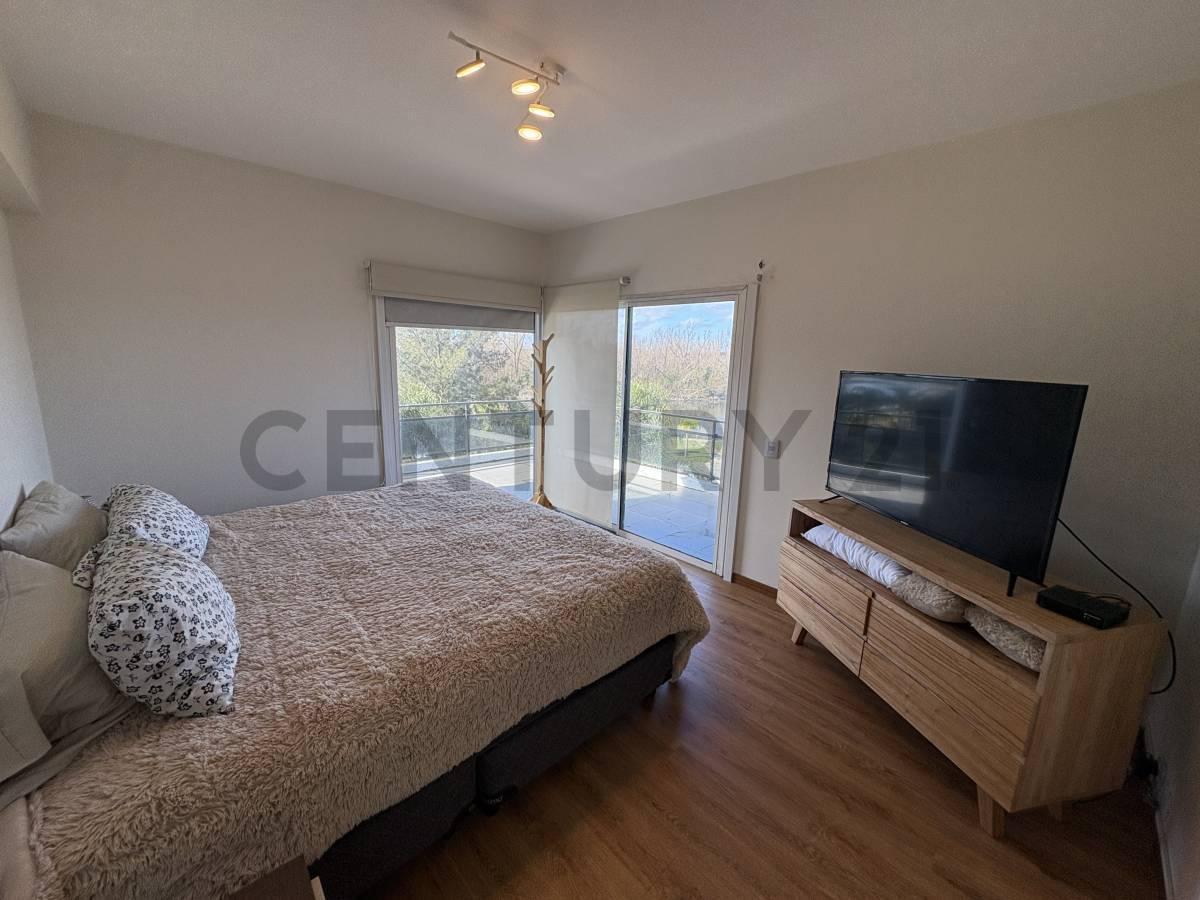 Foto de OPORTUNIDAD VENTA DEPARTAMENTO 4 AMBIENTES MARINAS GOLF TIGRE CON, imagen 1