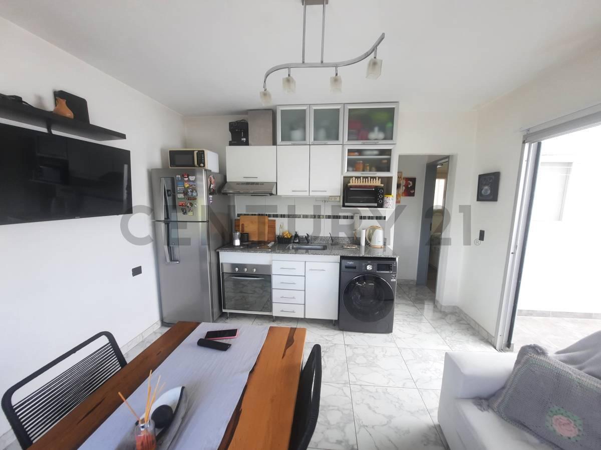 Foto de DEPARTAMENTO 3 AMBIENTES CON TERRAZA–QUILMES OESTE, imagen 4