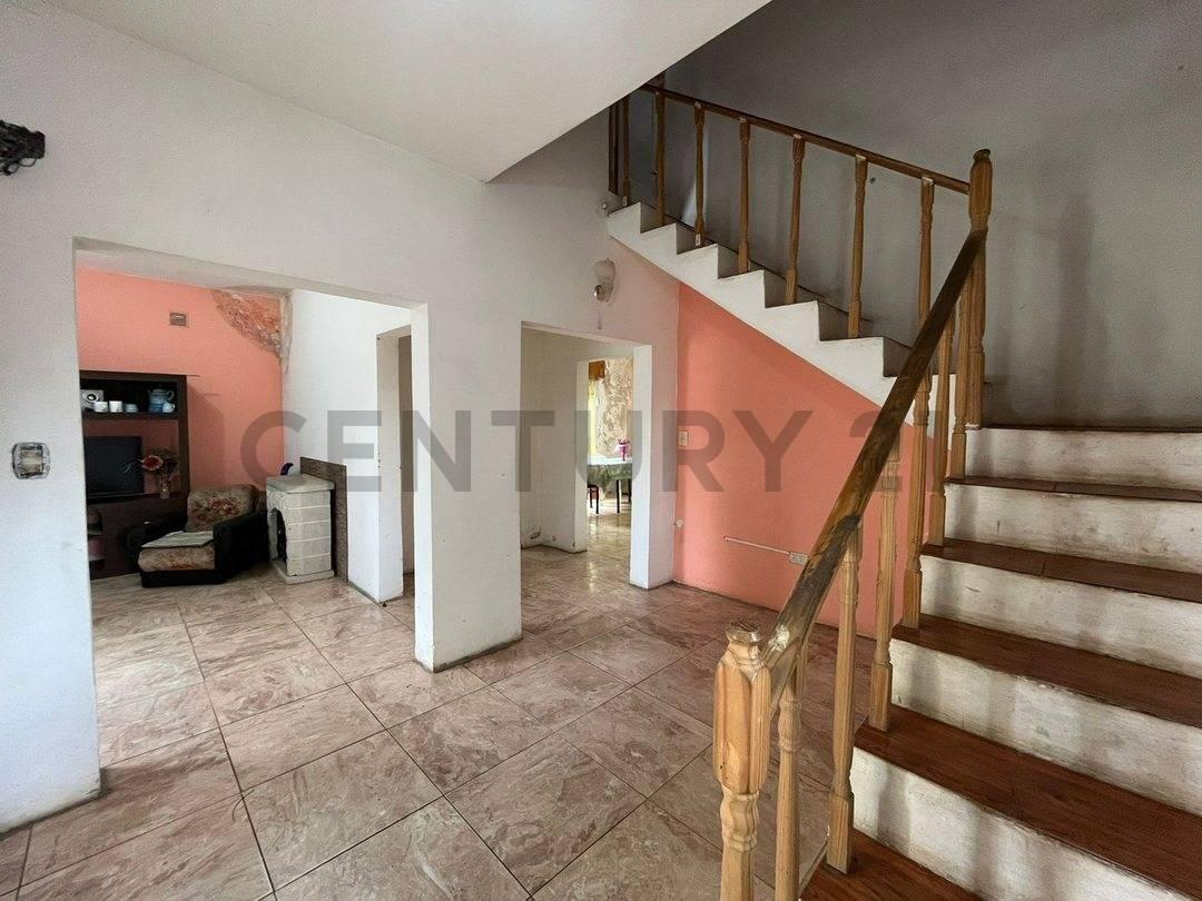 Foto de VENTA EN BLOQUE DUPLEX 3 AMB CON LOCAL Y DEPARTAMENTOS EN RODRIGUEZ, imagen 1