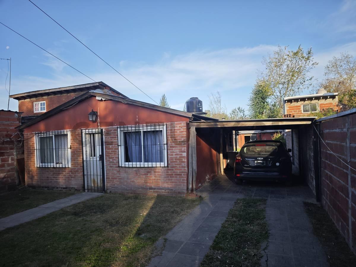 Foto de VENTA PERMUTA CASA 4 AMB C/QUINCHO Y PARRILLA PILAR, imagen 2