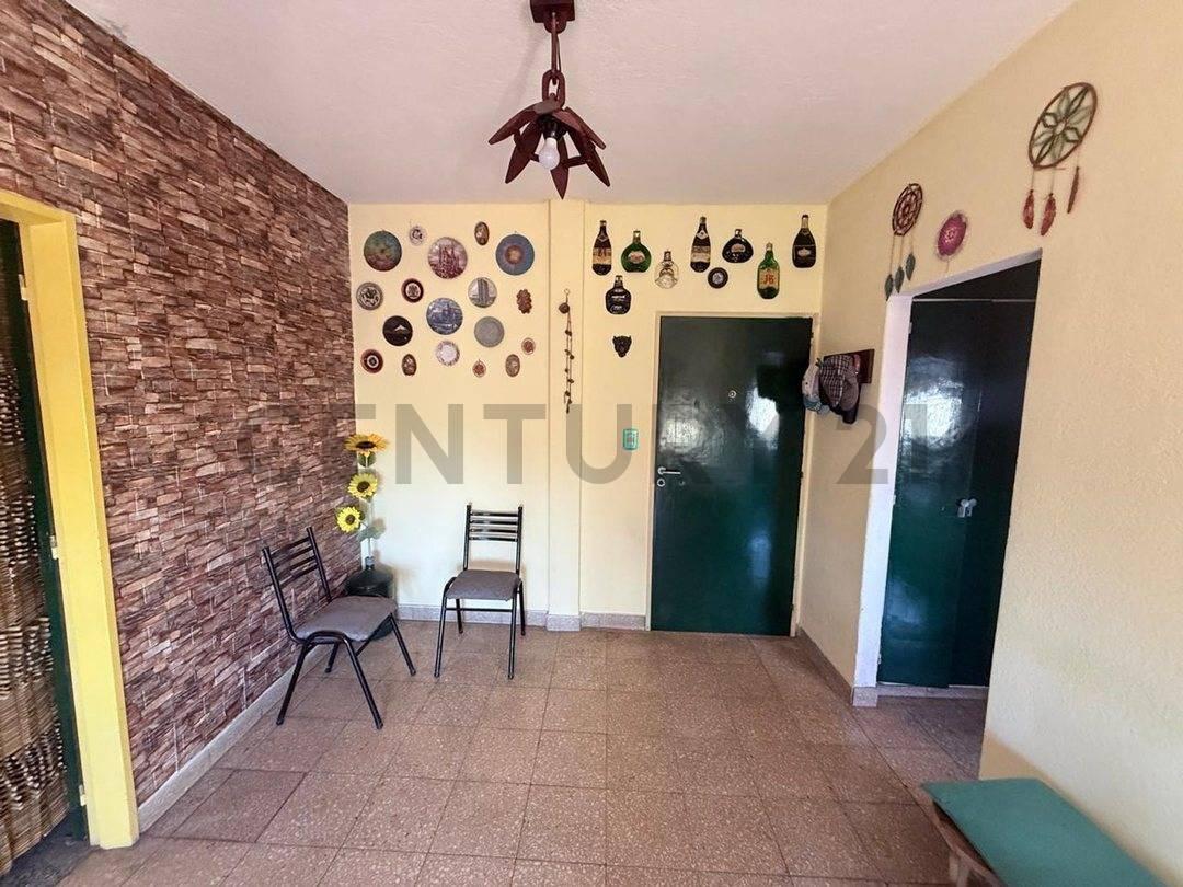 Foto de VENTA DEPARTAMENTO 2 AMBIENTES SOBRE AV PTE PERON JOSE C PAZ APTO, imagen 2