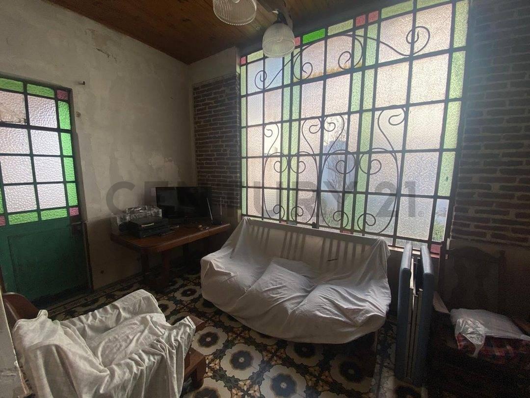 Foto de VENTA CASA 4 AMBIENTES CON UN AMPLIO PATIO EN LANUS ESTE APTO CREDITO, imagen 4