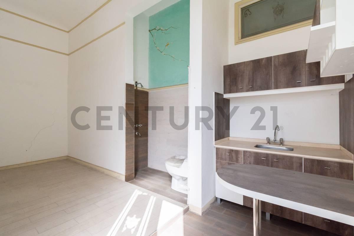 Foto de EXCELENTE PROPIEDAD PARA HOTEL O HOSTEL, imagen 2