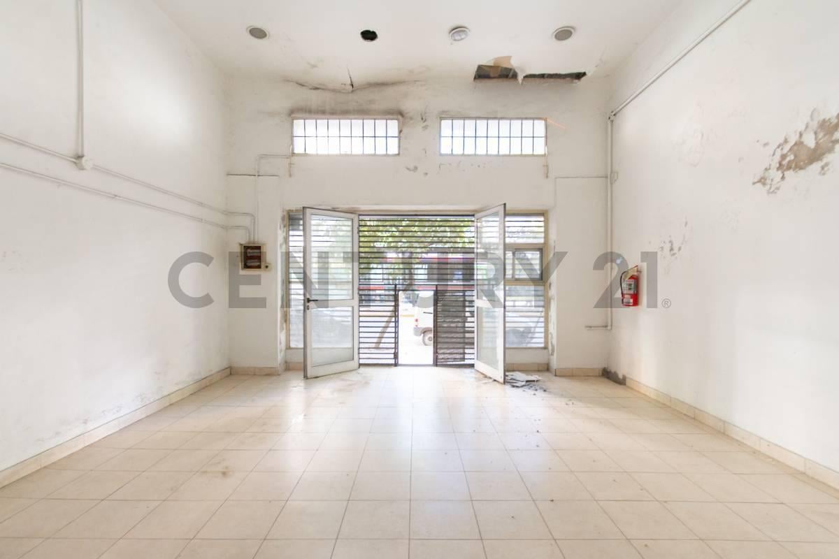 Foto de EXCELENTE PROPIEDAD PARA HOTEL O HOSTEL, imagen 3