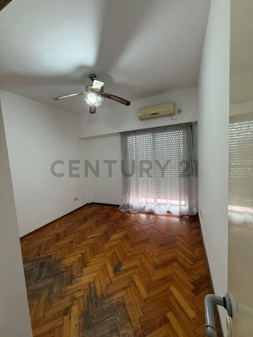 Foto de VENTA DEPARTAMENTO 3 AMBIENTES CON BALCON COCHERA SAN MIGUEL CENTRO, imagen 3
