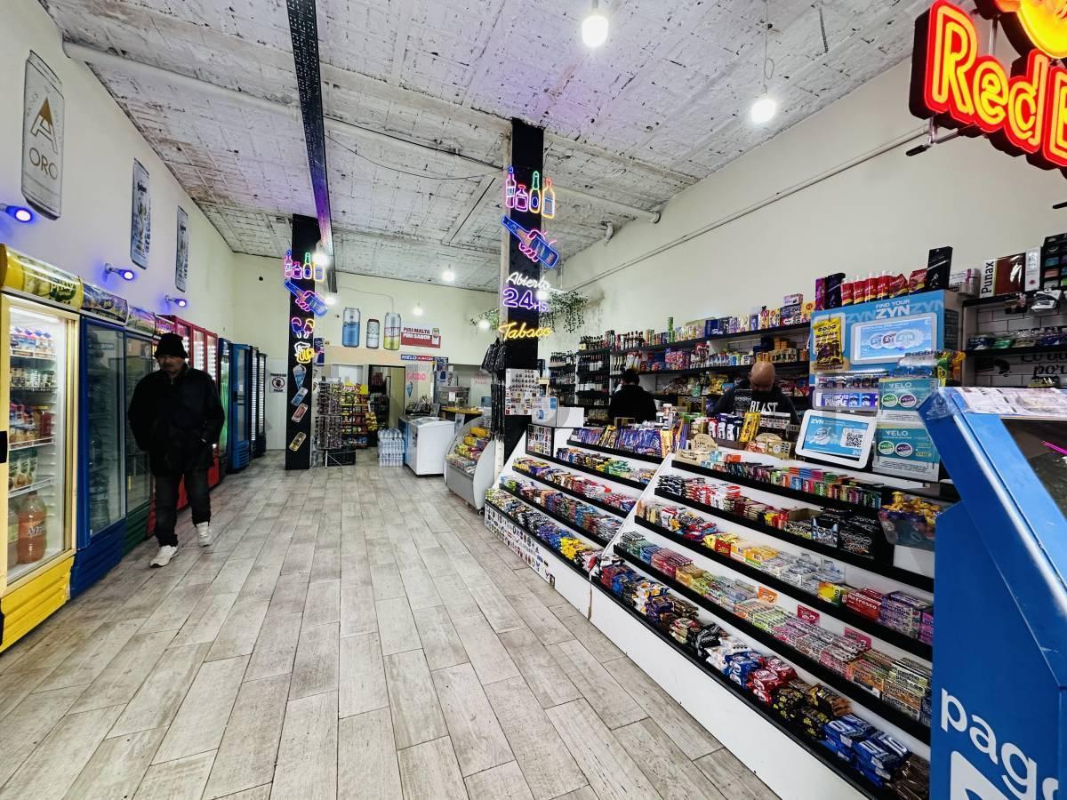 Foto de Venta Local Comercial- Lima y Av. de Mayo, imagen 1