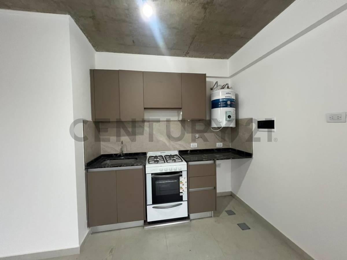 Foto de VENTA DEPARTAMENTO 3 AMBIENTES CON BALCON HURLINGHAM CENTRO EDIFICIO, imagen 4