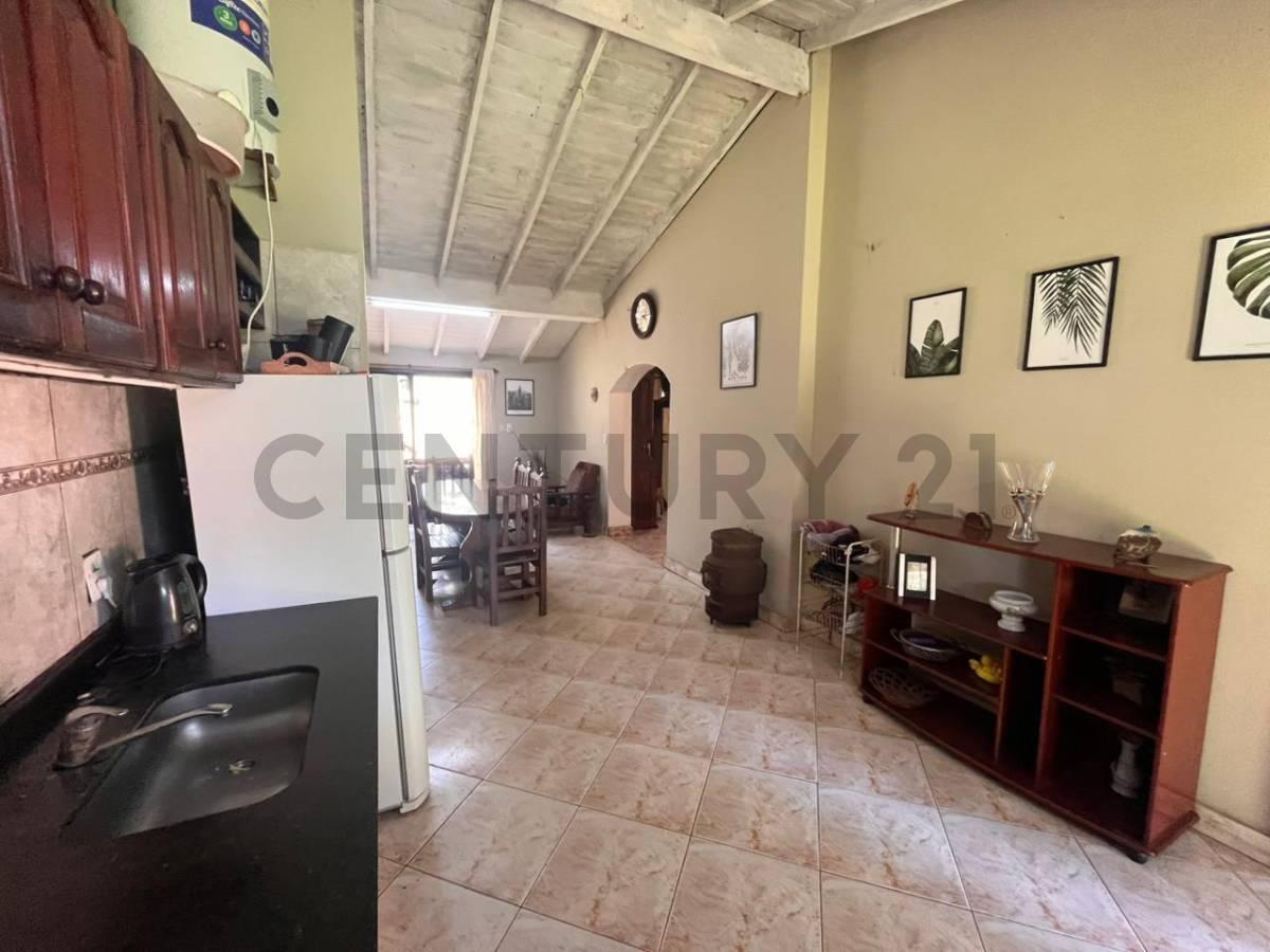 Foto de VENTA QUINTA CON PILETA Y PARQUE FRANCISCO ALVAREZ, imagen 3