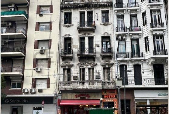 Foto de VENTA PISO A REFACCIONAR CALLAO 300. FINANCIA!, imagen 5