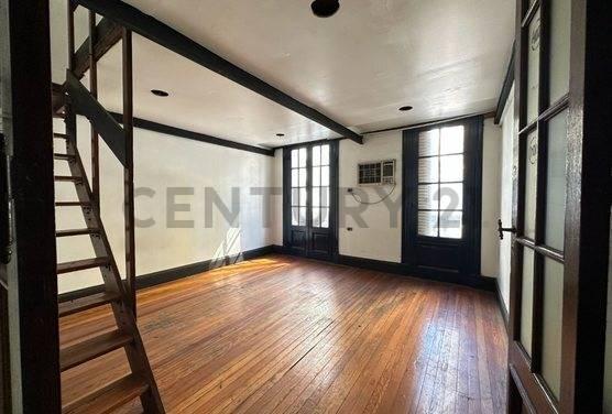 Foto de VENTA PISO A REFACCIONAR CALLAO 300. FINANCIA!, imagen 1