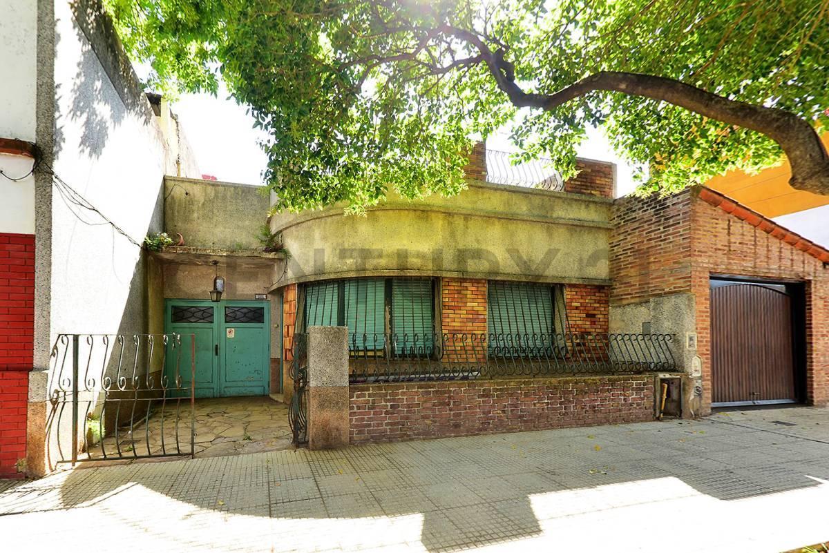 Foto de VENTA LOTE C/ CONSTRUCCIÓN ZONA R2BII V PUEYRREDON INVERSORES, imagen 1