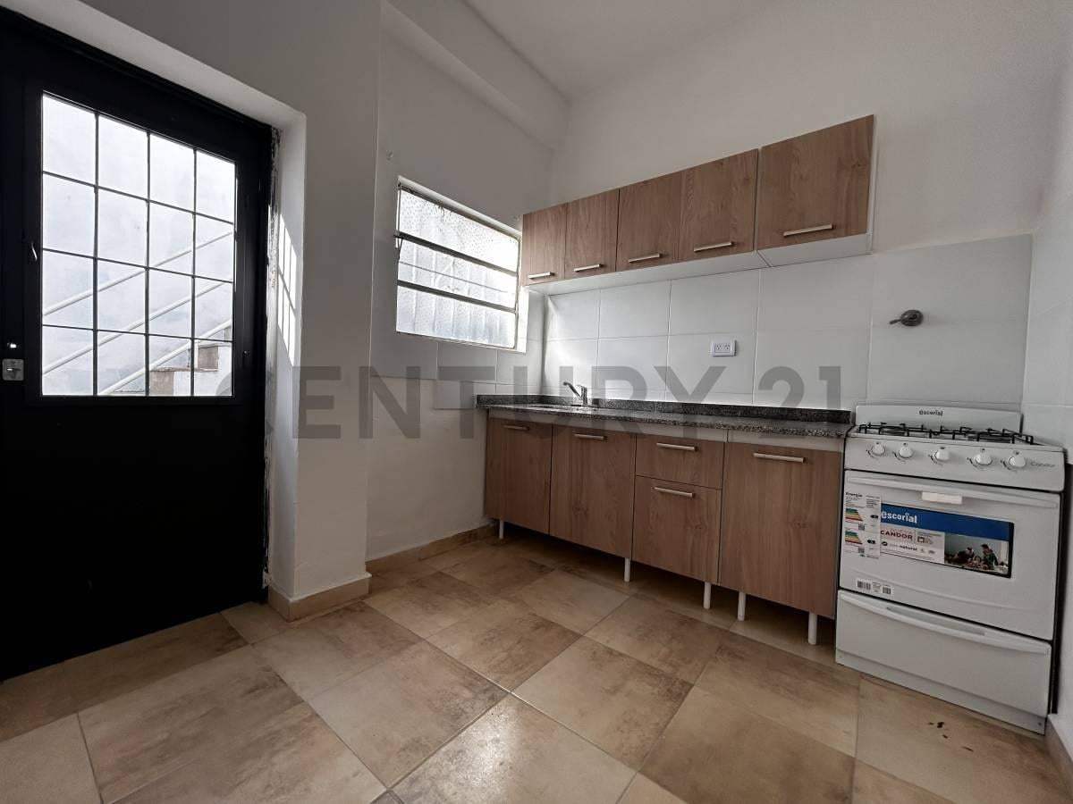 Foto de PH en San Justo en venta 2 ambientes, imagen 1