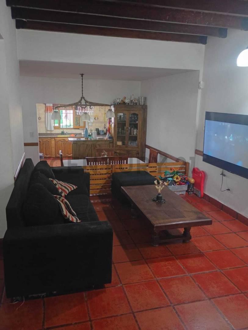Foto de VENTA CASA 5 AMB PILETA PARQUE JOSE C PAZ CREDITO, imagen 1