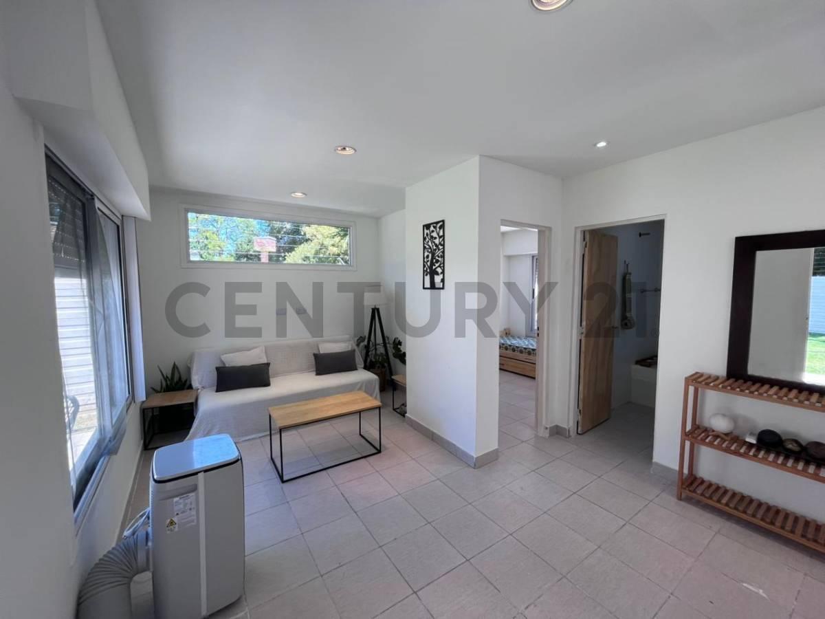 Foto de VENTA CASA 3 AMBIENTES CON PILETA EN DERQUI PILAR, imagen 4
