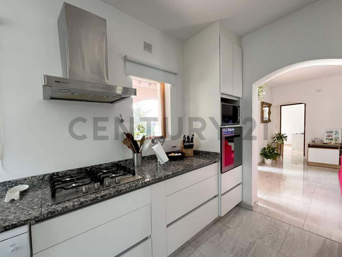 Foto de VENTA CASA 5 AMBIENTES PILETA GOLF COUNTRY BOCA RATON PILAR, imagen 3