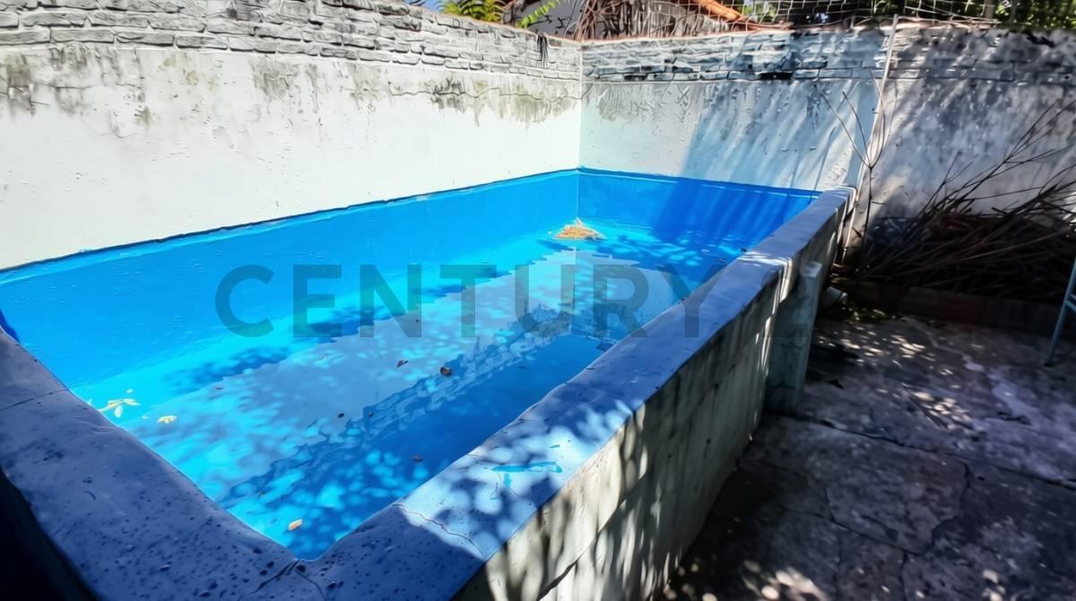 Foto de VENTA CASA 5 AMB CON PILETA + LOCAL EN SAN MIGUEL, imagen 2