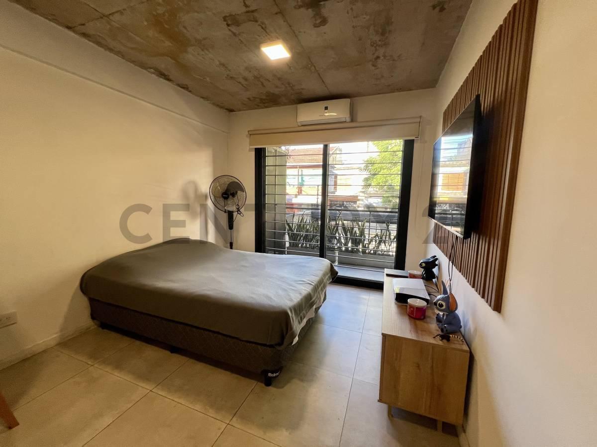 Foto de VENTA DEPARTAMENTO MONOAMBIENTE C/ BALCÓN CASTELAR, imagen 1