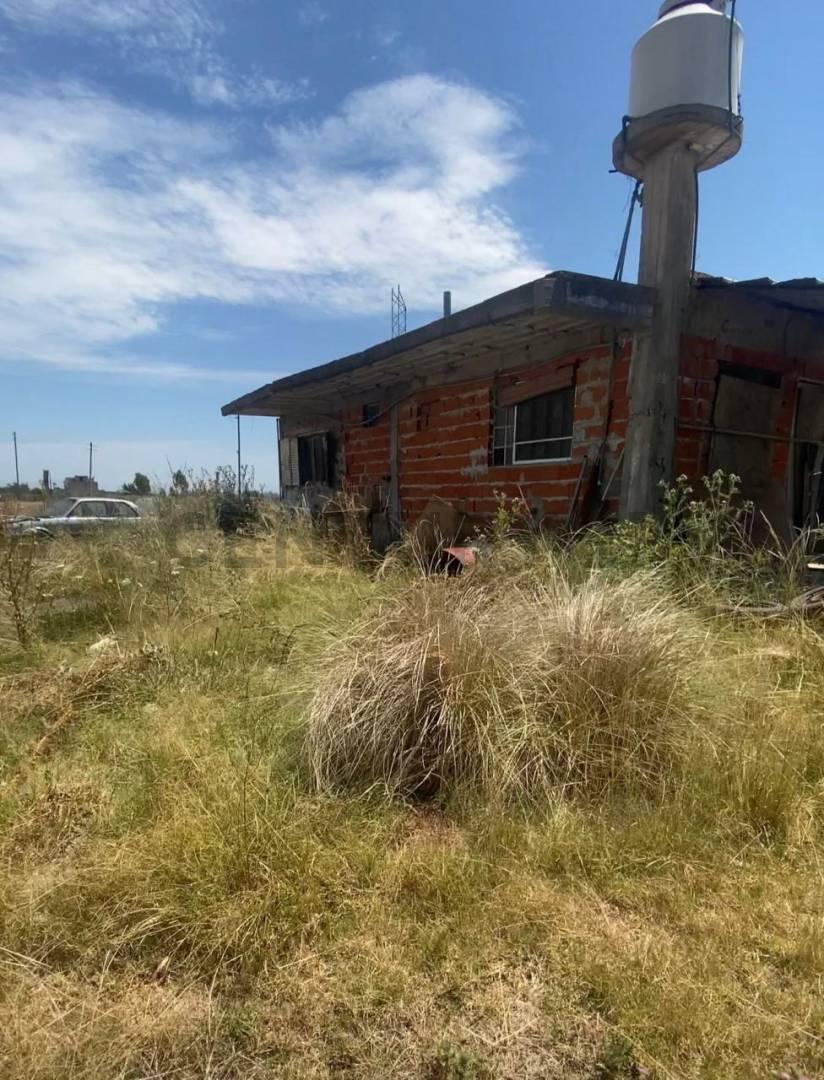 Foto de VENTA LOTE 7.088 M2 CON CASA EN CONSTRUCCIÓN 3 AMBIENTES Y PILETA, imagen 5
