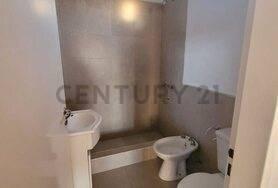 Foto de VENTA DEPARTAMENTO 2 AMBIENTES CON BALCÓN. LÍMITE SAN MIGUEL - APTO, imagen 2