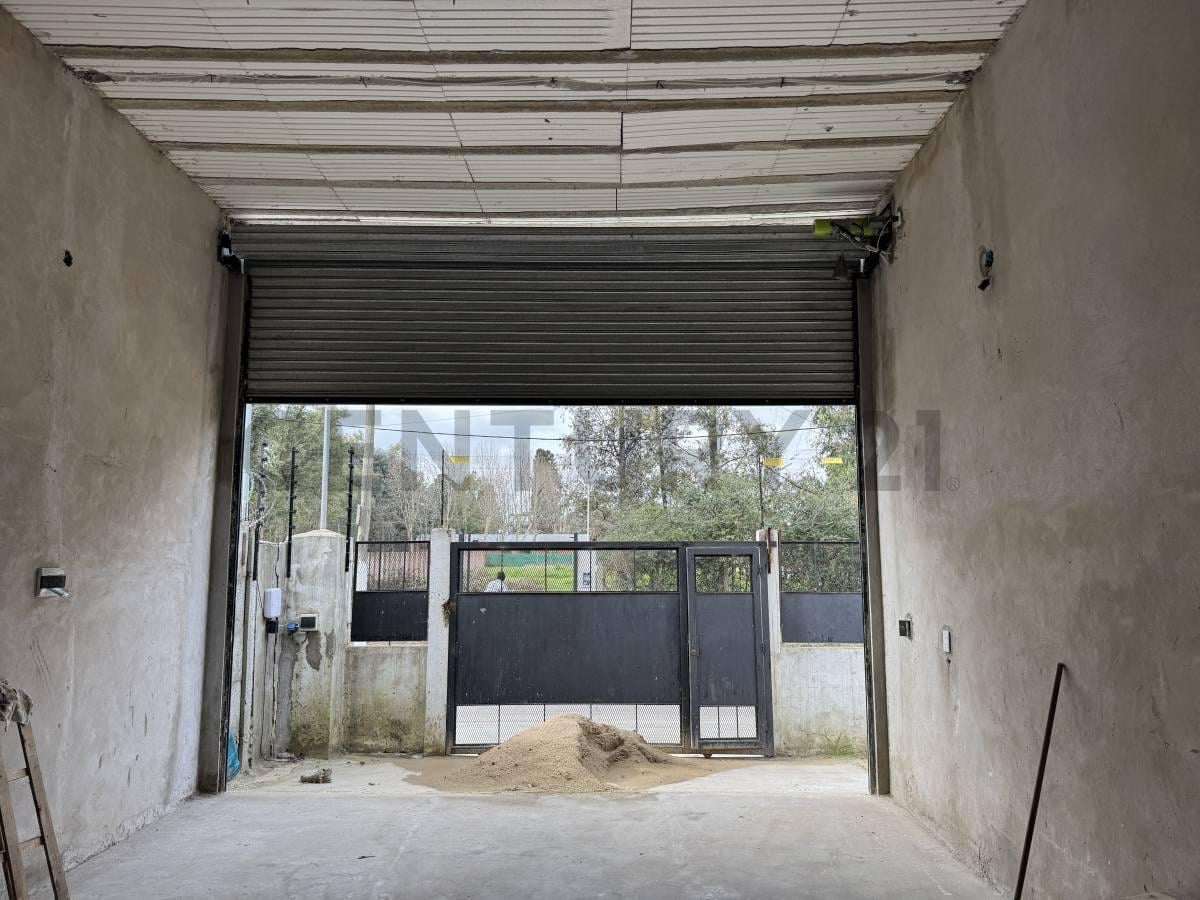Foto de Depósito 190 m² con vivienda 3 amb sobre Av. Arregui, José C. Paz, imagen 5