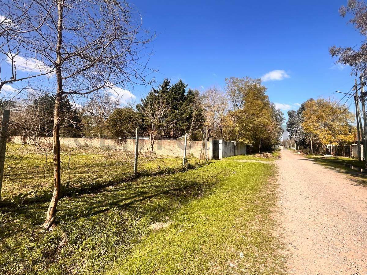 Foto de VENTA LOTE 1050mtrs2 DEL VISO PILAR PARQUIZADO CON ESCRITURA, imagen 2