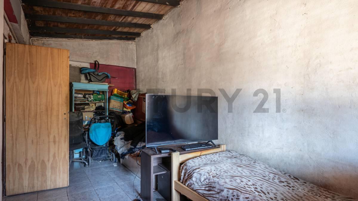 Foto de VENTA CASA 3 AMBIENTES MAS DEPARTAMENTO 2 AMBIENTES EN TORTUGUITAS, imagen 2