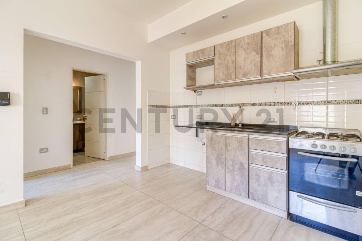 Foto de VENTA PH 2 AMB COCHERA AMENITIES RAMOS MEJIA, imagen 1
