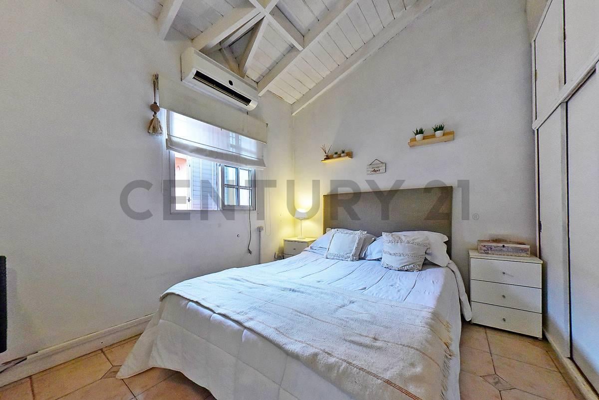 Foto de VENTA CASA DUPLEX 3 AMBIENTES CON PATIO EN SAN MIGUEL, imagen 2