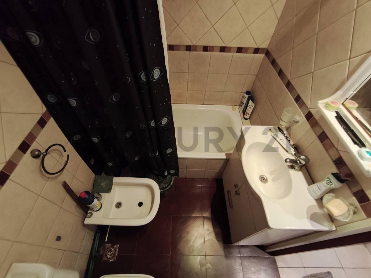 Foto de VENTA PH 3 AMB CON COCHERA PATIO Y PARRILLA ITUZAINGO APTO CRÉDITO, imagen 3