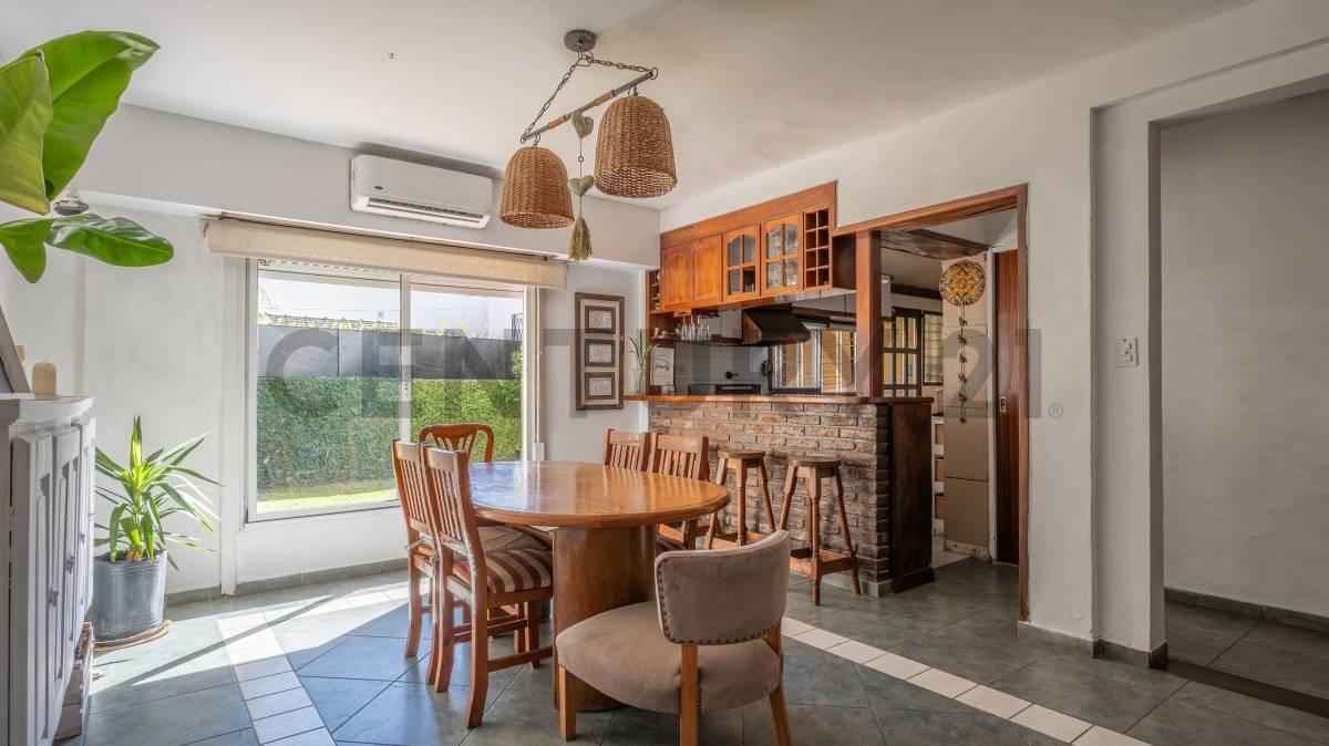 Foto de VENTA CASA 5 AMBIENTES CON JARDIN EN TIGRE CENTRO, imagen 3