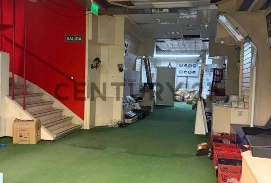 Foto de VENTA LOCAL CON OFICINAS ( EN BLOQUE) SAN NICOLAS, imagen 3