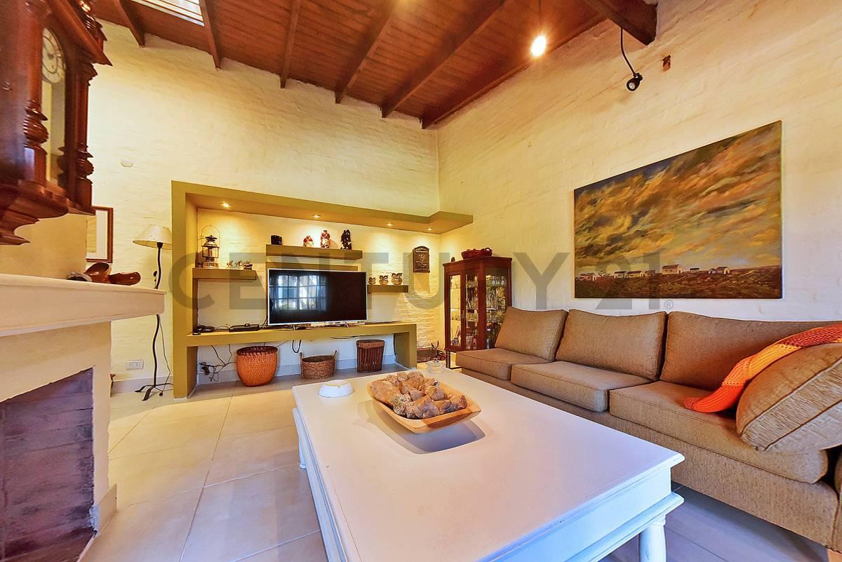 Foto de VENTA CASA 4 AMBIENTES CON PILETA PARQUE ALVEAR TORTUGUITAS, imagen 5