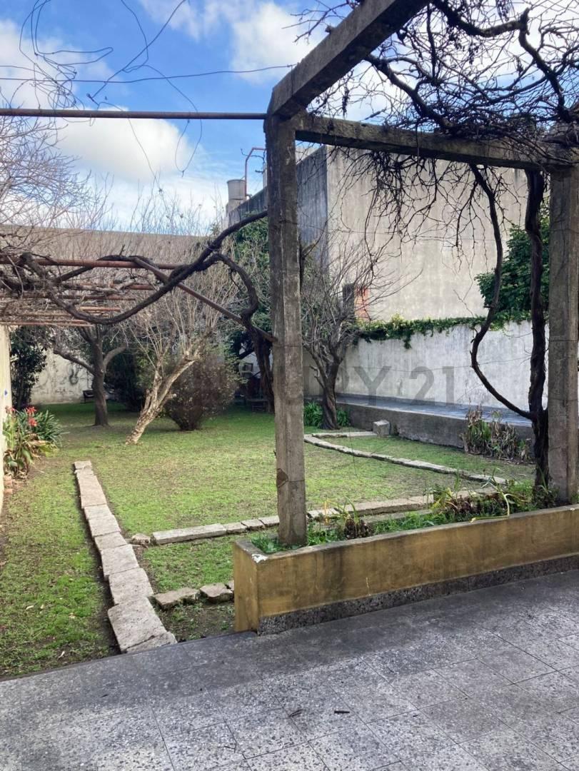 Foto de VENTA CASA 4 AMB EN JOSE LEON SUAREZ-SAN MARTIN, imagen 4