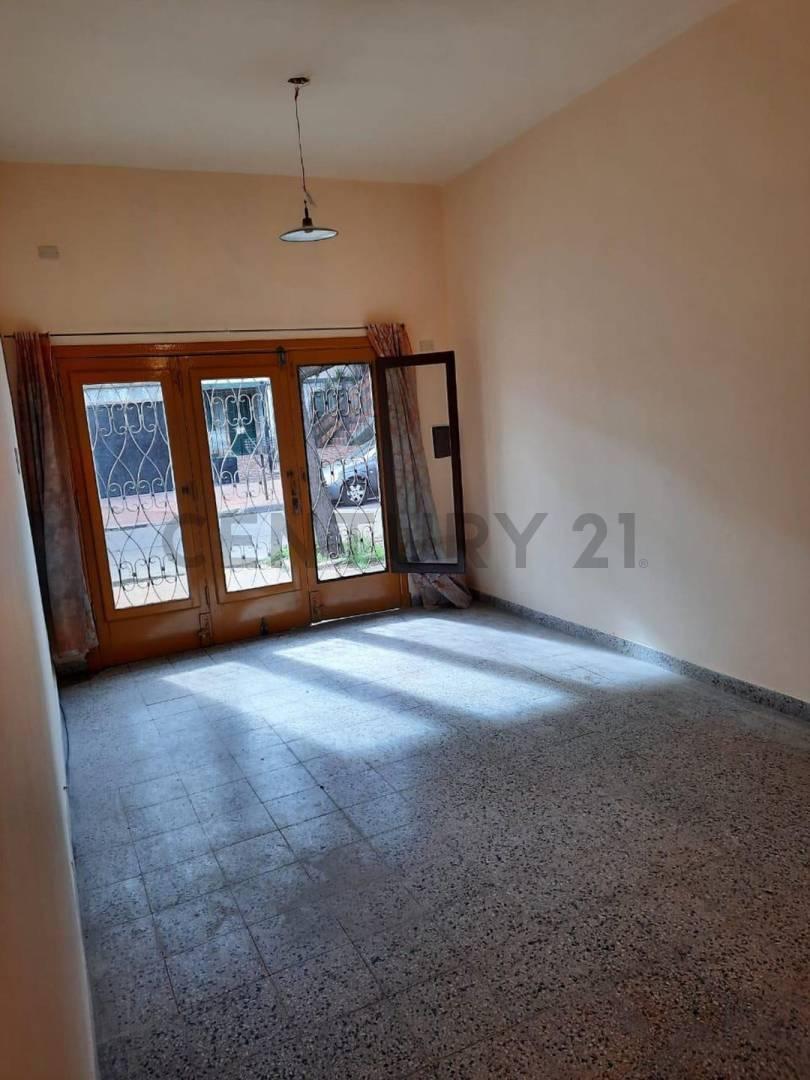 Foto de VENTA CASA 4 AMB EN JOSE LEON SUAREZ-SAN MARTIN, imagen 5