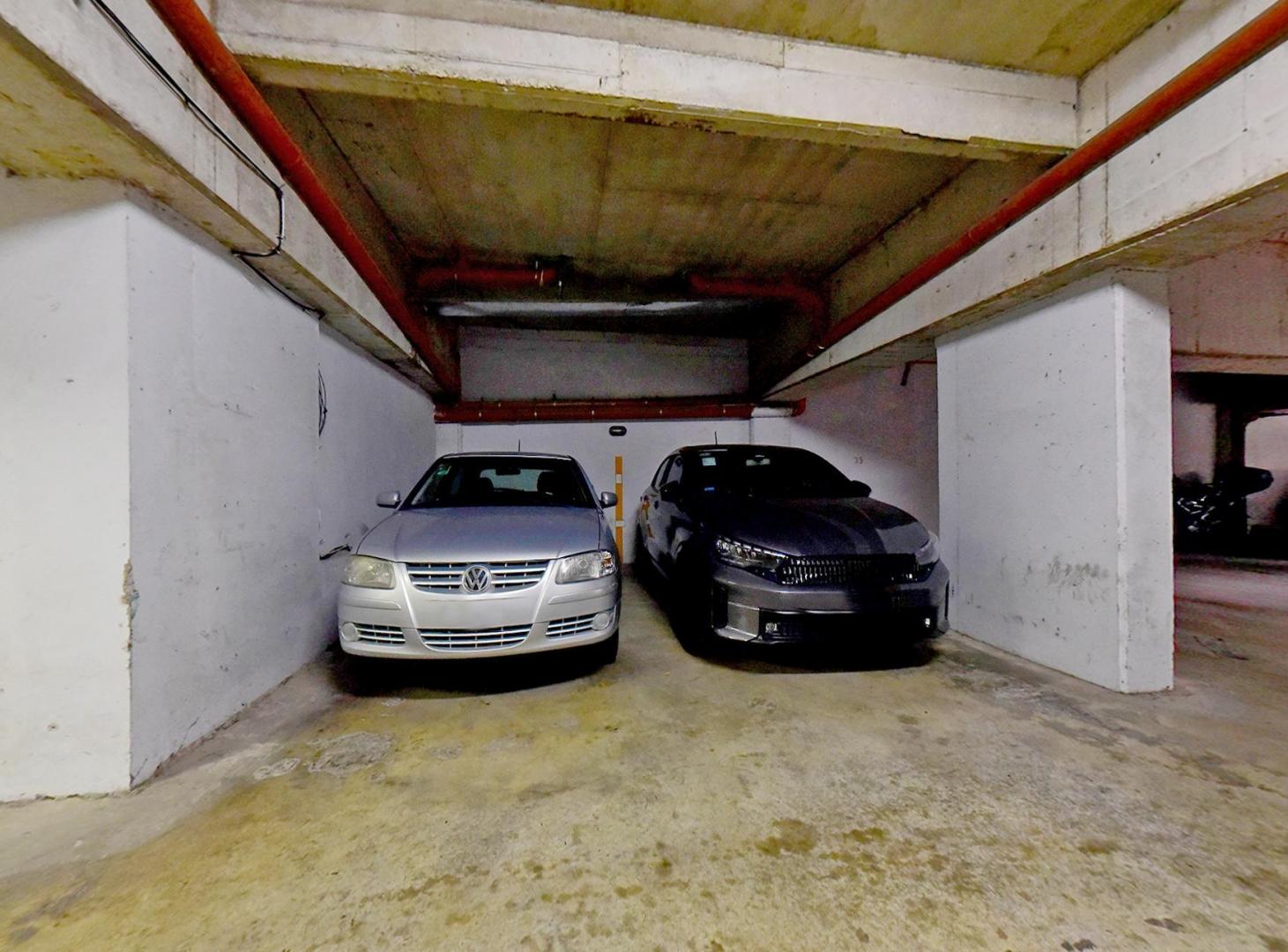 Foto de VENTA COCHERA CUBIERTA 12M2 EN CASEROS, imagen 4