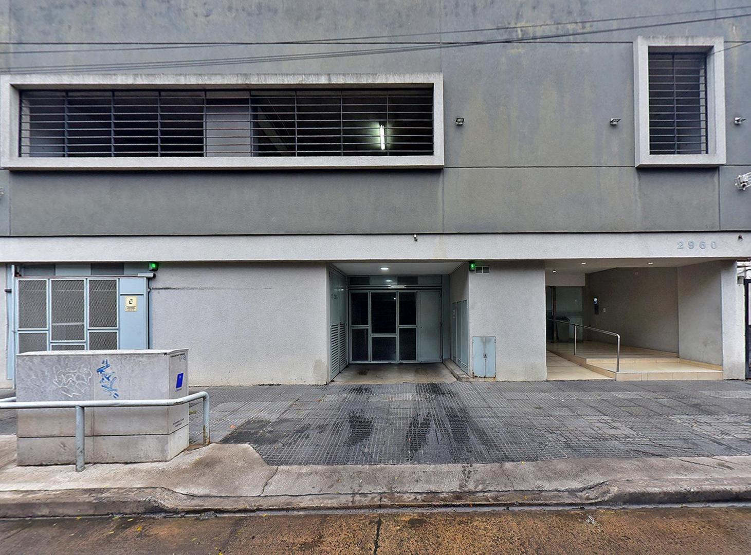 Foto de VENTA COCHERA CUBIERTA 12M2 EN CASEROS, imagen 3