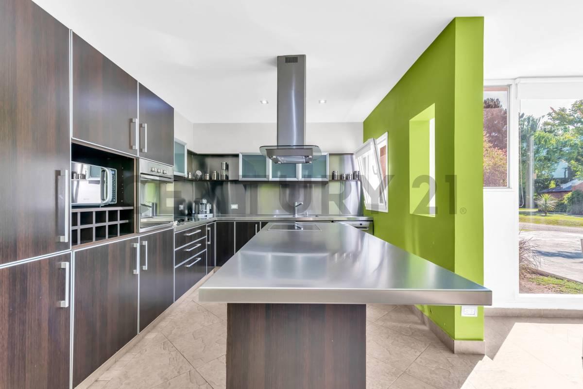 Foto de VENTA CASA 5 AMB BARRIO CERRADO SANTA ANA - MORENO, imagen 2