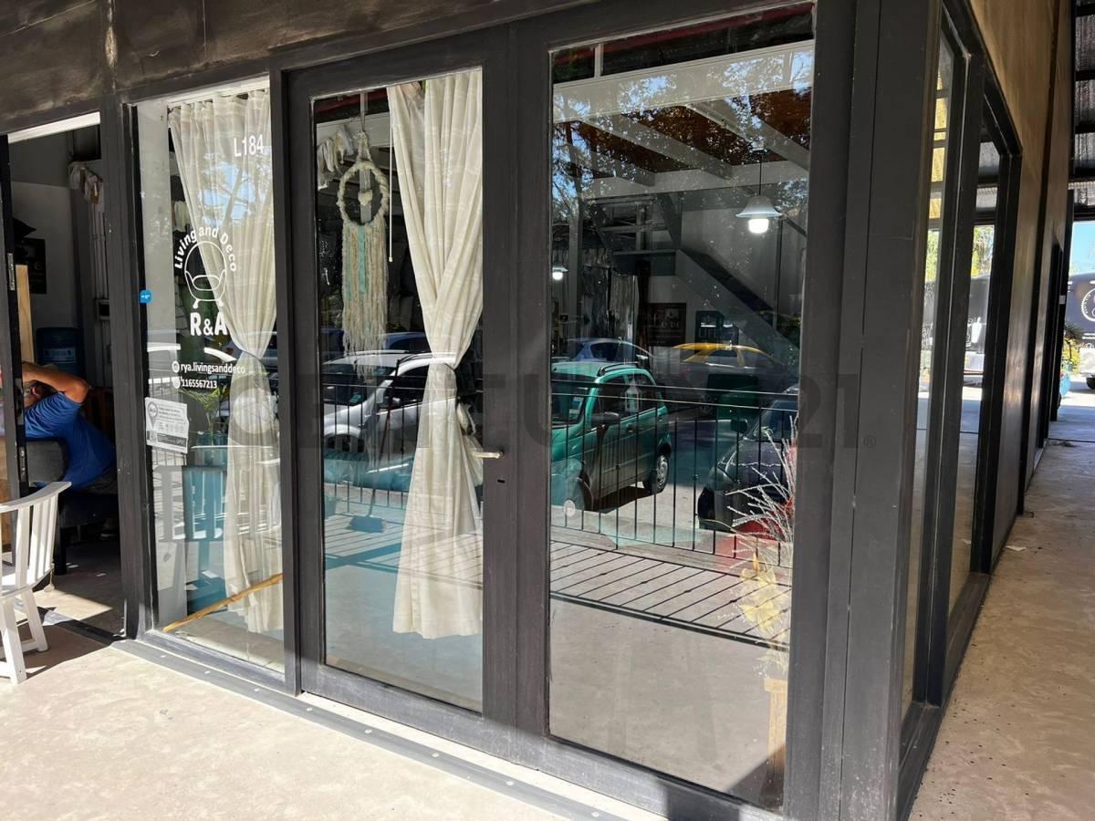 Foto de Venta en BLOQUE 2 Locales en DOCKS del pto Tigre, imagen 4