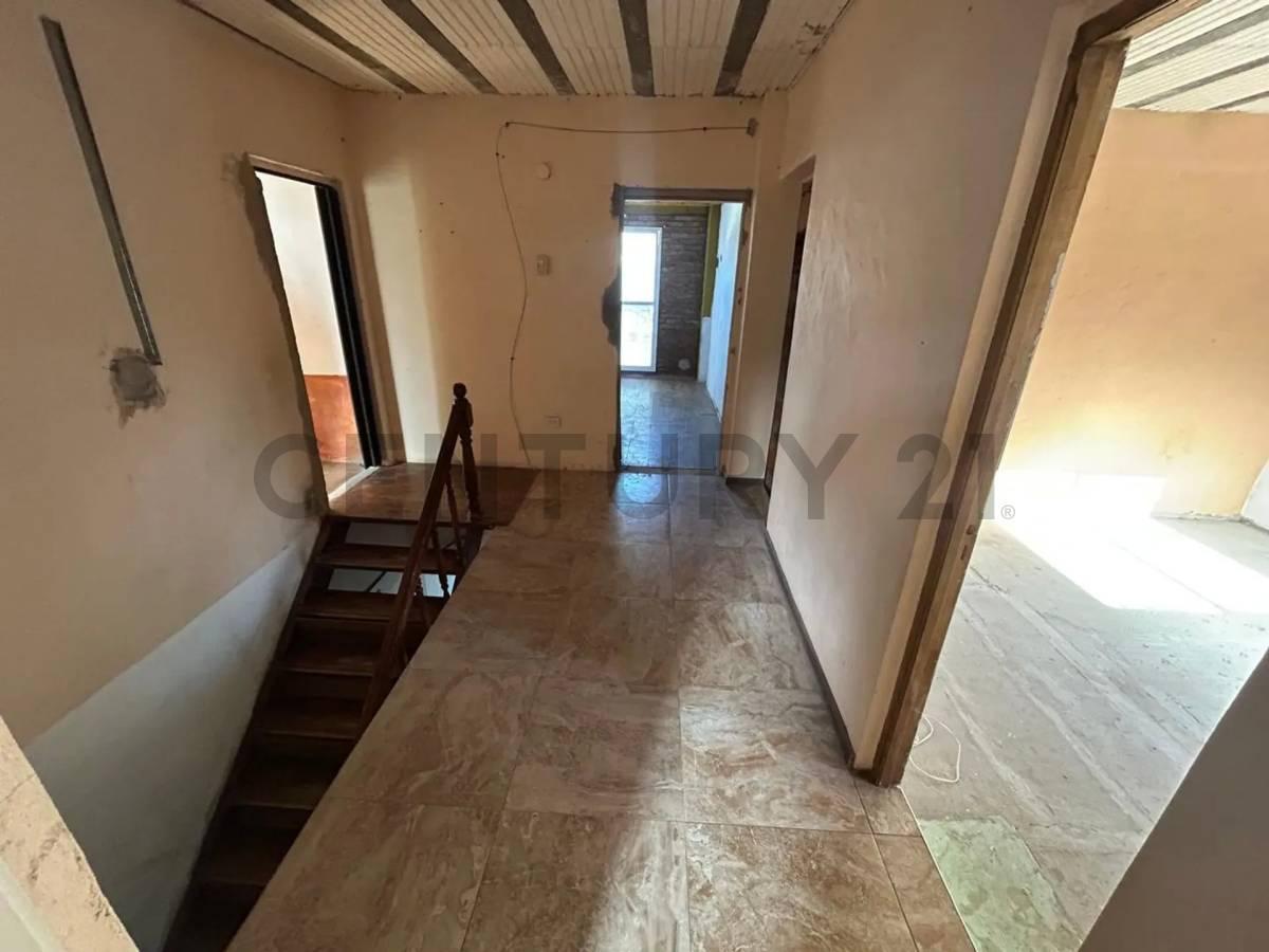 Foto de venta casa 5 amb con parque y pileta en de vicenzo pilar, imagen 4