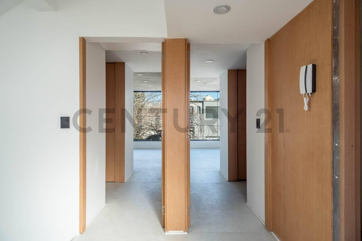 Foto de VENTA CASA 5 AMB EN BELGRANO, imagen 2