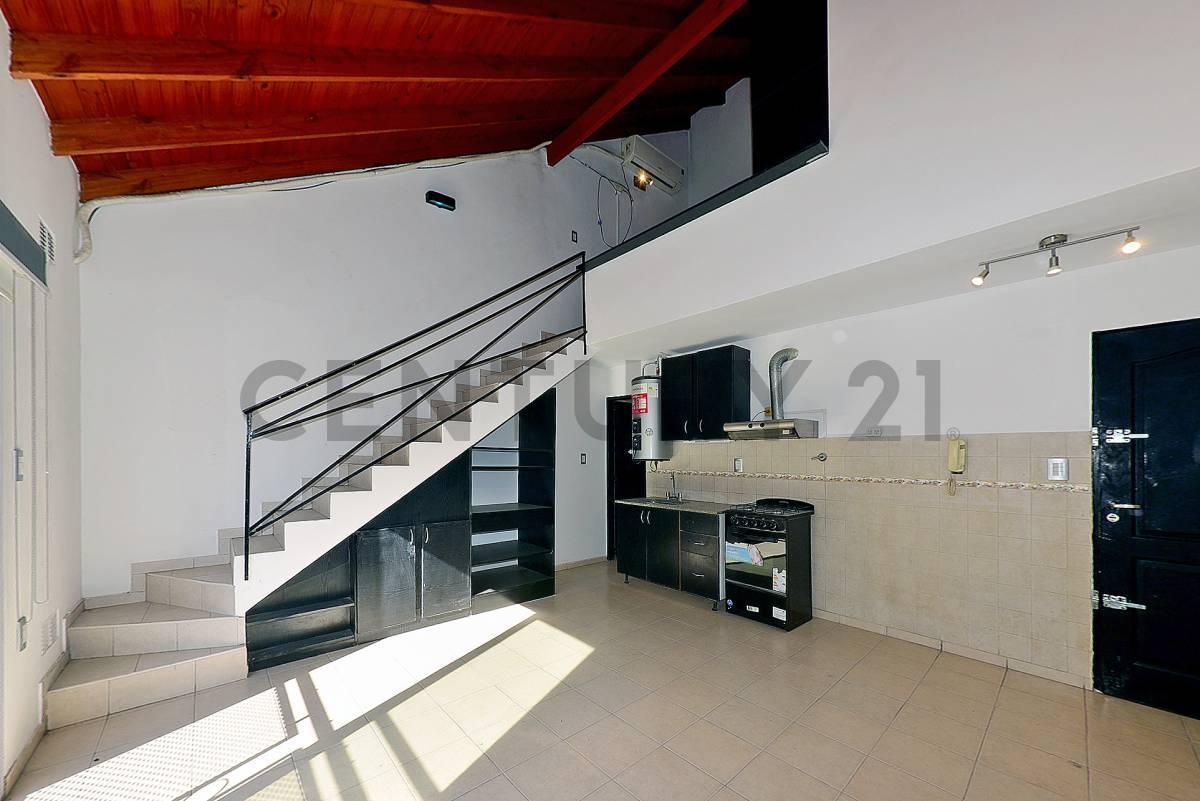 Foto de VENTA DEPARTAMENTO 2 AMBIENTES EN MORÓN OPORTUNIDAD ESCALERA APTO, imagen 3