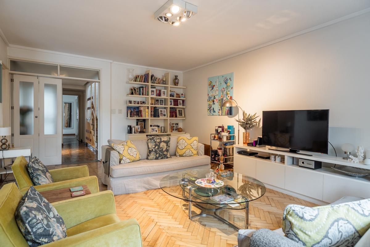Foto de VENTA PH 5 amb en BELGRANO CHICO C/ COCHERA, imagen 3