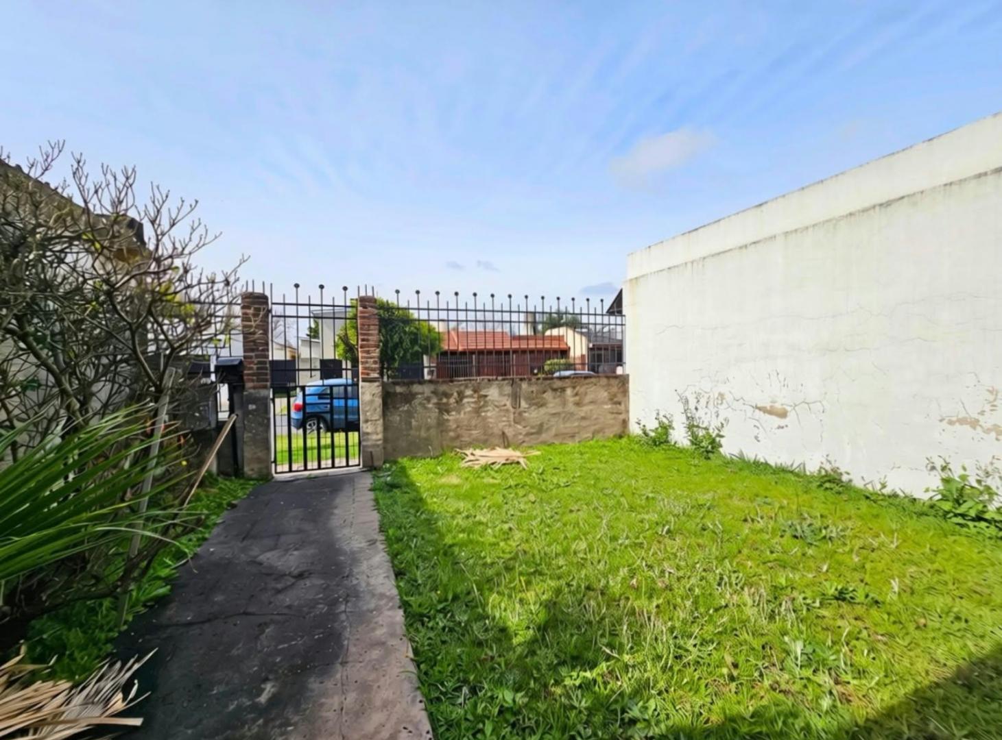 Foto de Casa 4 amb + vivienda independiente 3 amb | Lote 450 m² | Tapiales, imagen 2