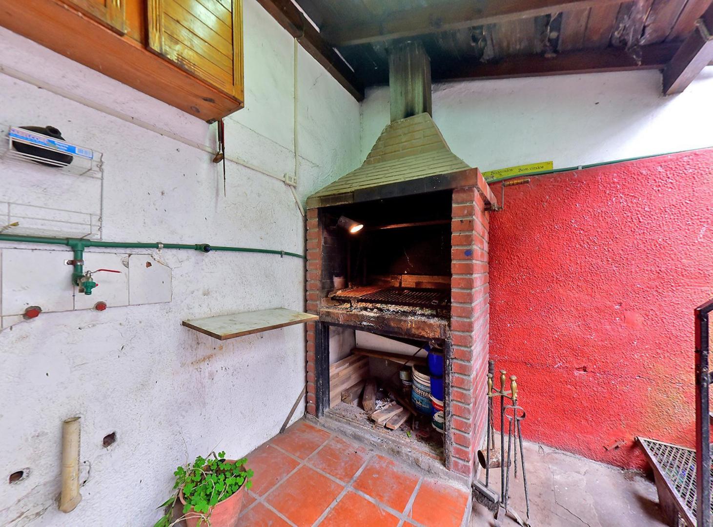 Foto de VENTA PH 3 AMBIENTES CON COCHERA A REFACCIONAR OPORTUNIDAD EN MARTINEZ, imagen 4