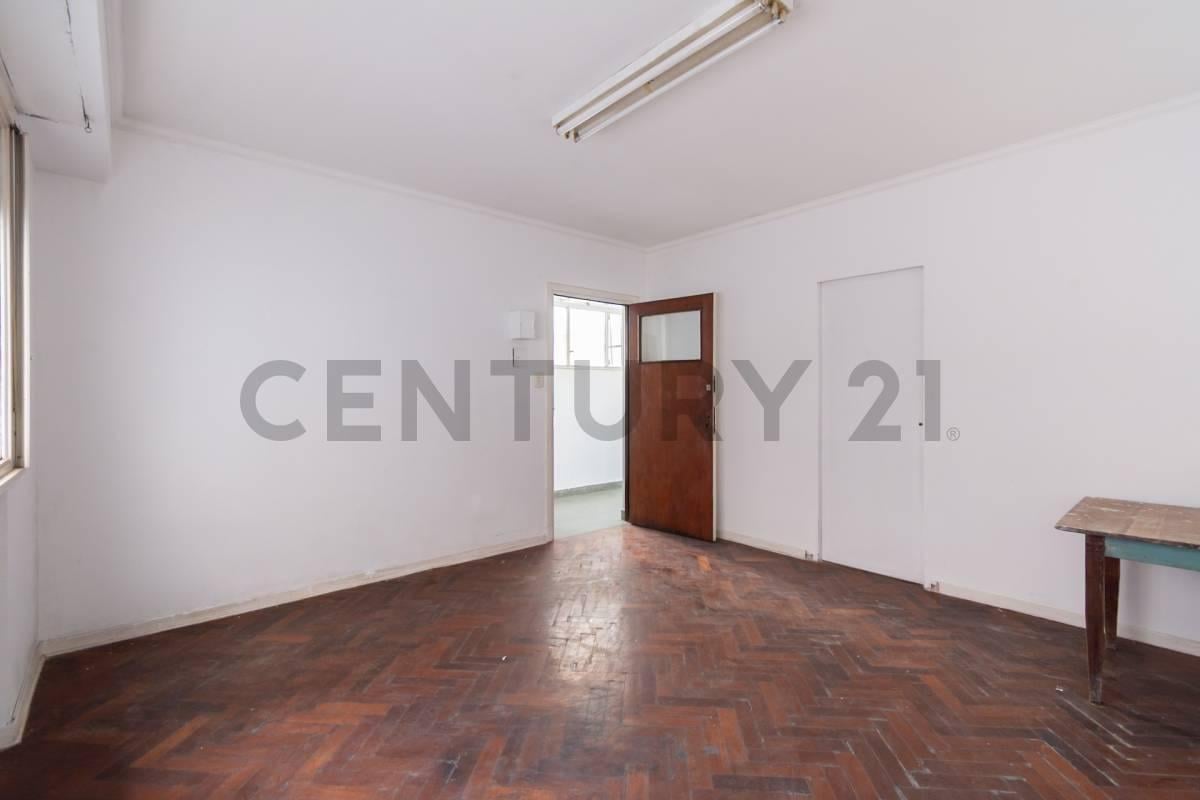 Foto de VENTA 5 OFICINAS EN CALLAO Y LAVALLE, imagen 3