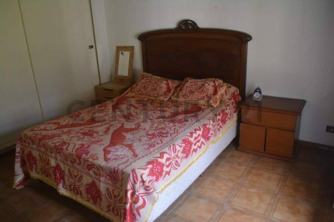 Foto de VENTA CASA 4 AMBIENTES CON PISCINA EN DOS LOTES Country El Jaguel APTO, imagen 3