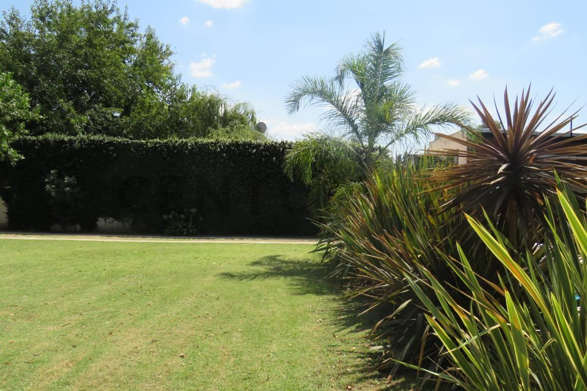 Foto de VENTA CASA QUINTA 3AMB COMO NUEVA-OPORTUNIDA EXCLUSIVA !!! POSIBILIDAD, imagen 3