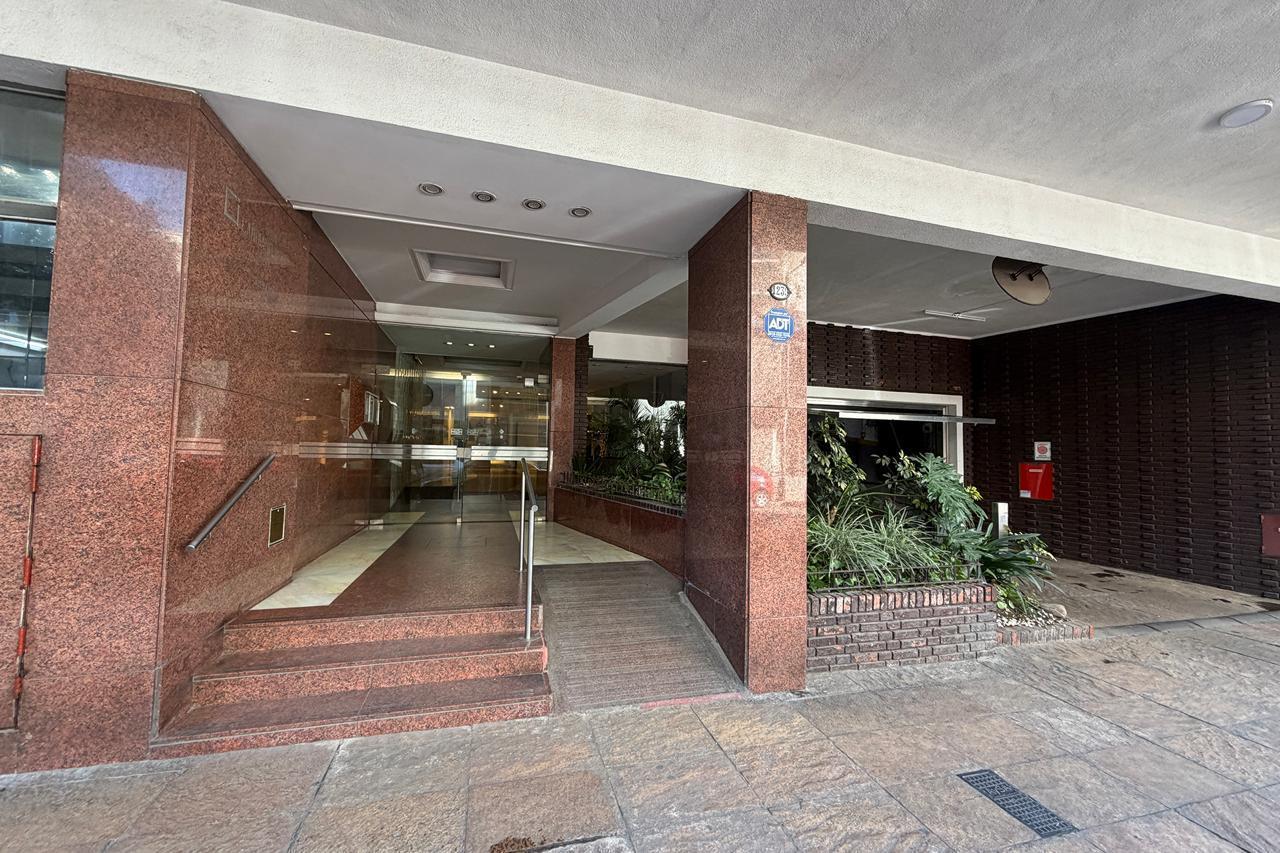 Foto de Departamento 4amb en venta, Parque Chacabuco, cochera, piso 15 vista, imagen 3