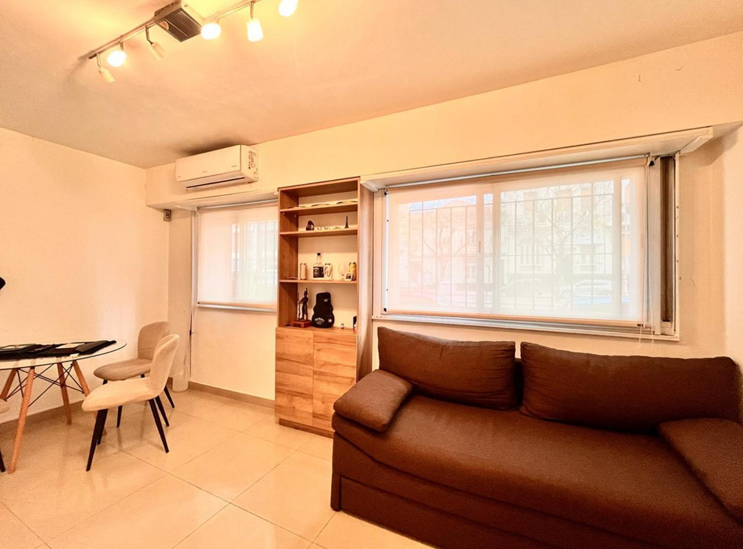 Foto de Departamento en venta 2 ambientes con patio (apto crédito), imagen 2